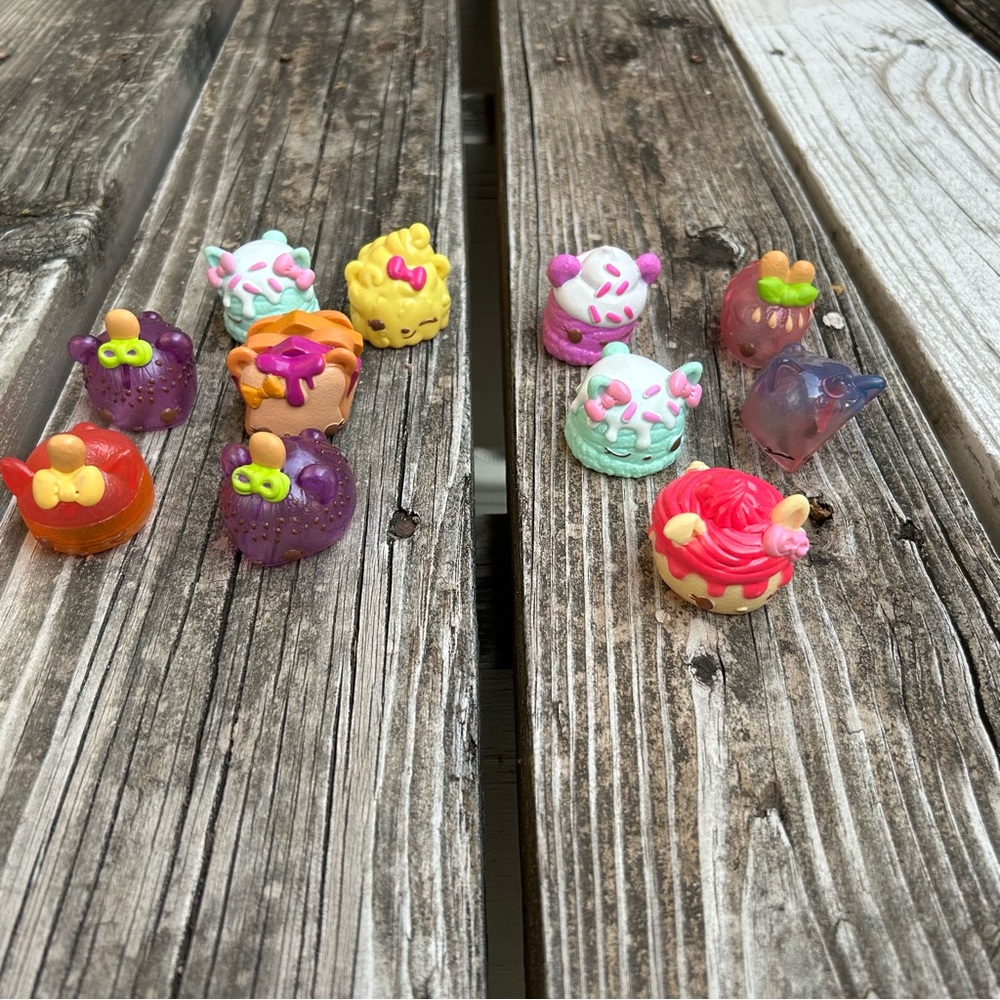 Num Noms, Set of 11 Noms (tops only)